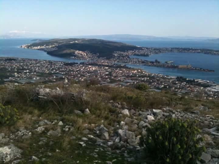 Apartman Tamara Trogir Exterior foto
